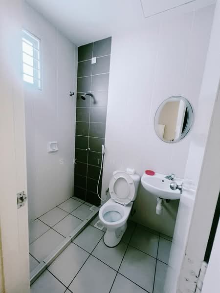 2-storey Terraced House for Sale in Kota Kemuning (Shah Alam) - SK Thiam - Bathroom - PropertyGuru.com.my