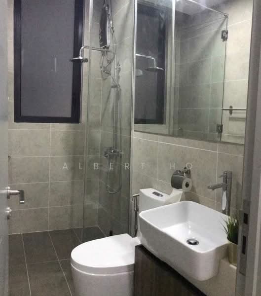 Service Residence for Sale at KL Gateway Premium Residences - Albert Ho - Bathroom - PropertyGuru.com.my