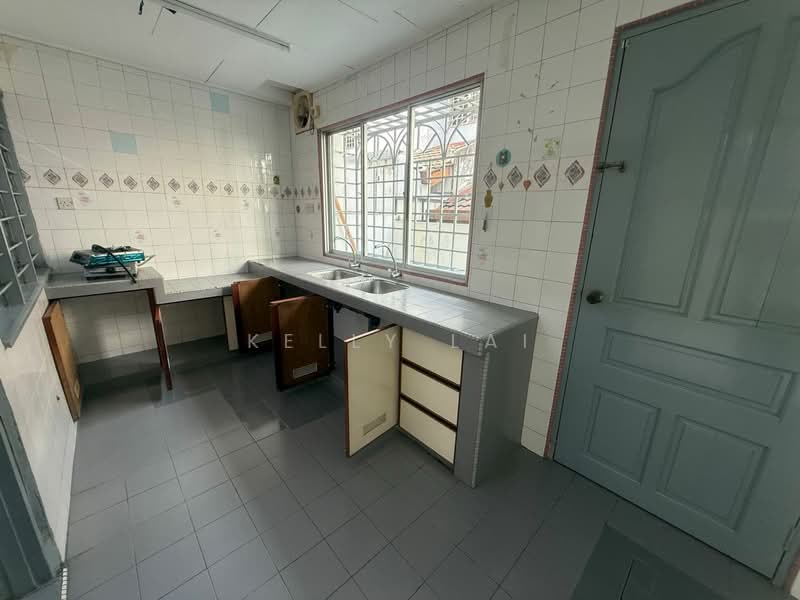 2-storey Terraced House for Sale in Kepong (Kuala Lumpur) - Kelly Lai - Kitchen - PropertyGuru.com.my