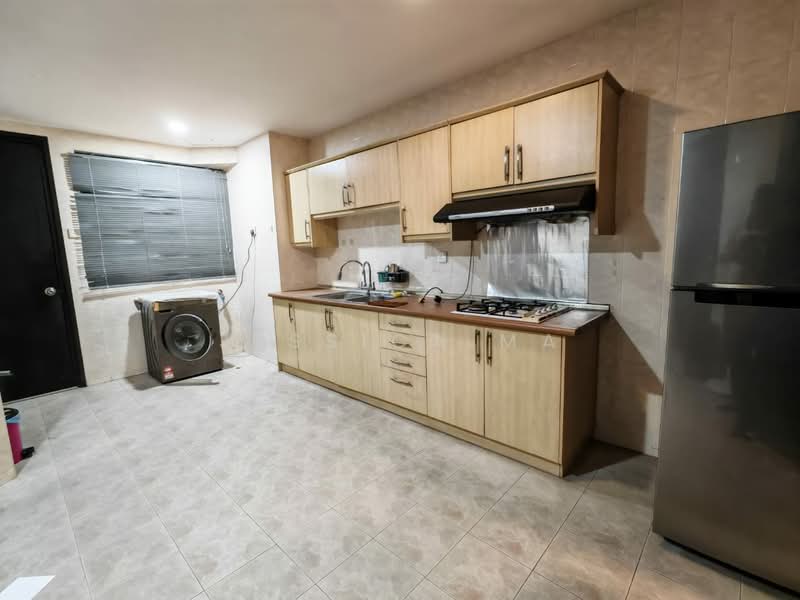 Condominium for Rent at The Straits View Condominium - Jessica Ma - Kitchen - PropertyGuru.com.my