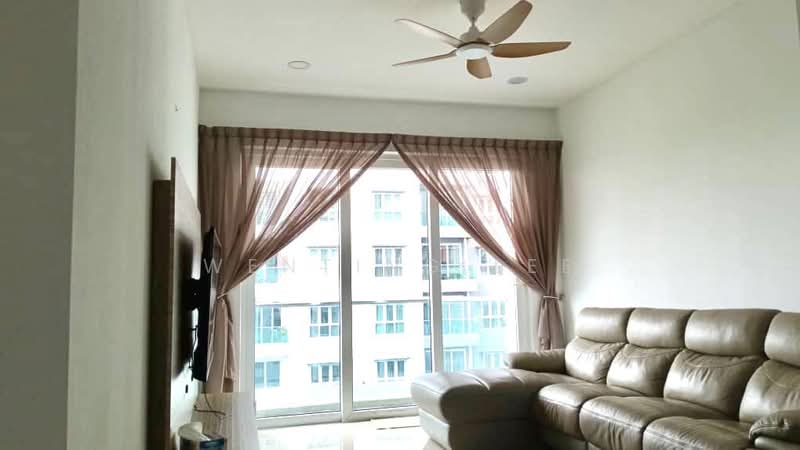 Service Residence for Sale at Seasons Amara Larkin - Wenting Lee - Living Room - PropertyGuru.com.my