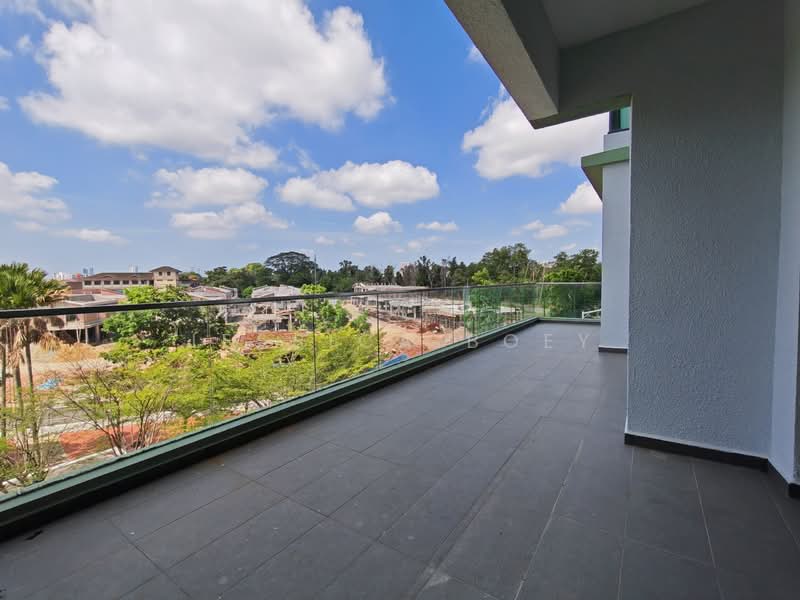 Apartment for Rent at Molek Pine 4 - Jessica Boey - Balcony - PropertyGuru.com.my