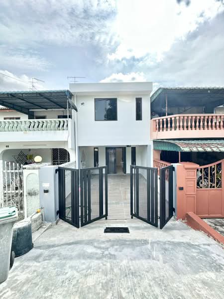 2-storey Terraced House for Sale in Taman Megah Ria (Masai) - Jack Ting - Exterior - PropertyGuru.com.my