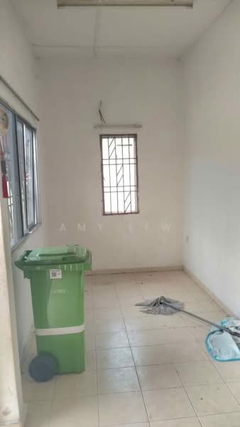 Jalan Bendera 2, Taman Bukit Bendera Mentakab Pahang untuk Untuk Dijual - RM 188,000, Mac 2026 - Interior - PropertyGuru.com.my