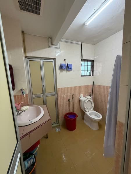 2-storey Terraced House for Sale in Kepong (Kuala Lumpur) - Kelly Lai - Bathroom - PropertyGuru.com.my