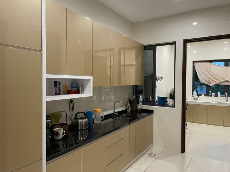 Semi-Detached House for Sale in Telok Panglima Garang (Selangor) - Chris Lee - Kitchen - PropertyGuru.com.my