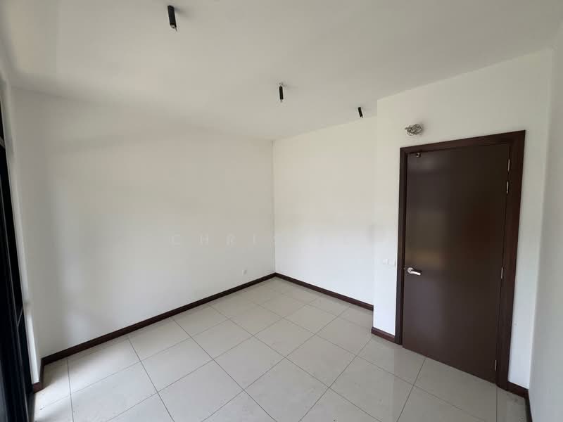 Semi-Detached House for Sale in Telok Panglima Garang (Selangor) - Chris Lee - Interior - PropertyGuru.com.my