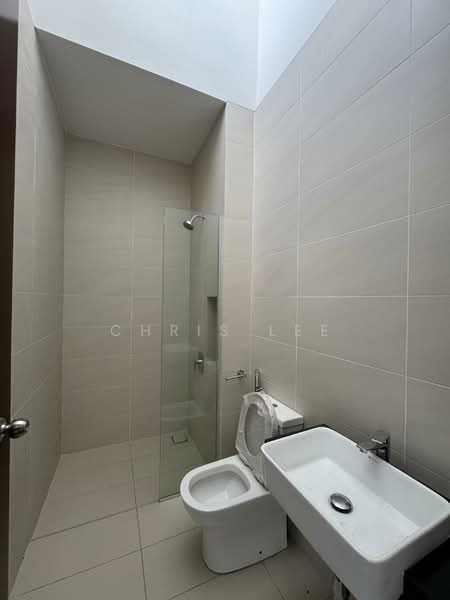 Semi-Detached House for Sale in Telok Panglima Garang (Selangor) - Chris Lee - Bathroom - PropertyGuru.com.my