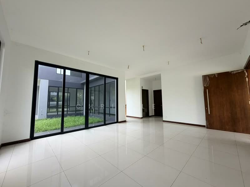 Rumah Banglo untuk Dijual di Eco Sanctuary (Telok Panglima Garang) - Chris Lee - Living Room - PropertyGuru.com.my