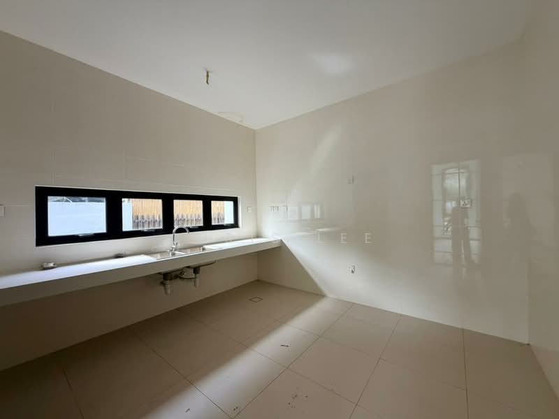 Rumah Banglo untuk Dijual di Eco Sanctuary (Telok Panglima Garang) - Chris Lee - Kitchen - PropertyGuru.com.my