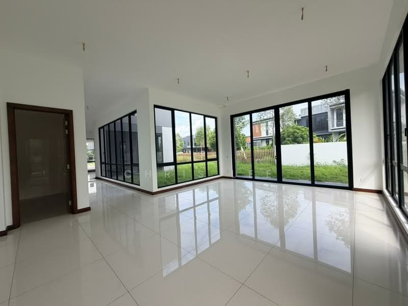 Rumah Banglo untuk Dijual di Eco Sanctuary (Telok Panglima Garang) - Chris Lee - Living Room - PropertyGuru.com.my