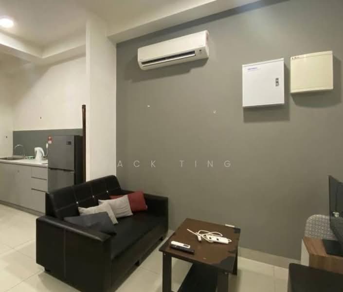 Meridin Executive Suites @ The Meridin untuk Untuk Dijual - RM 220,000, Mac 2026 - Living Room - PropertyGuru.com.my