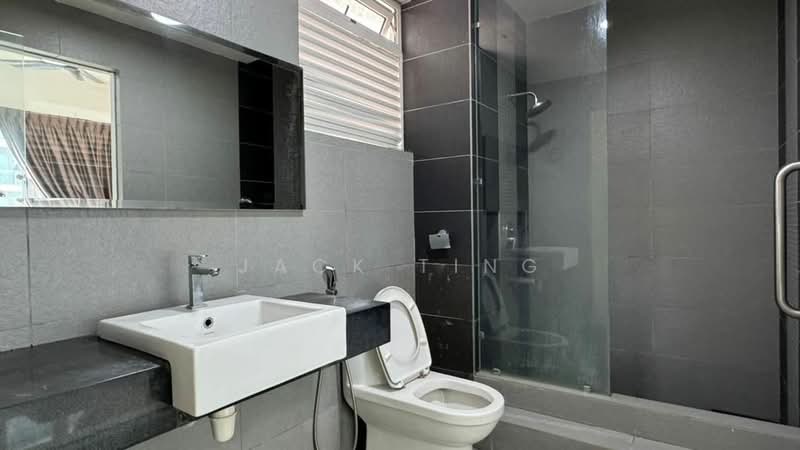 Tropez Residences untuk Untuk Dijual - RM 470,000, Mac 2026 - Bathroom - PropertyGuru.com.my