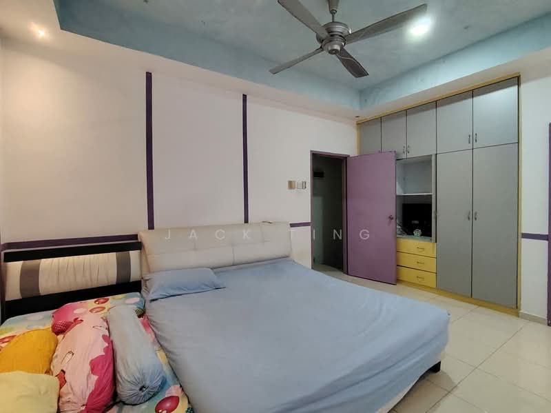 2-storey Terraced House for Sale in Taman Desa Tebrau (Tebrau) - Jack Ting - Bedroom - PropertyGuru.com.my
