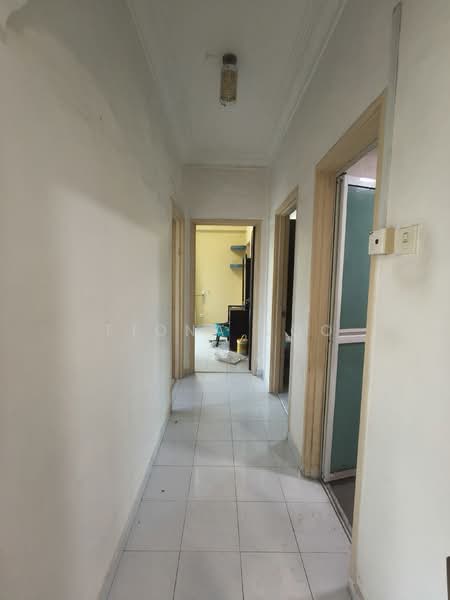 Apartment for Sale at Sri Kenari Apartment - Fiona Loo - Corridor - PropertyGuru.com.my