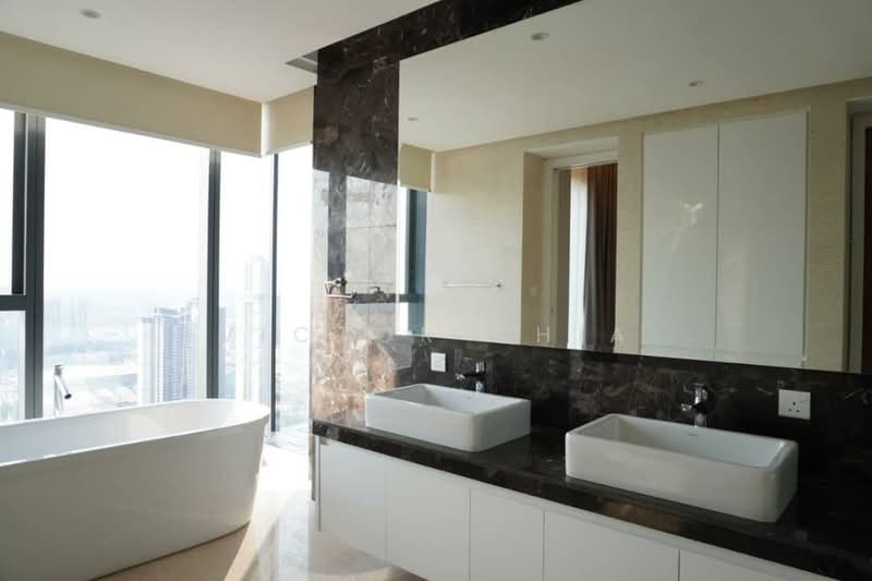 The Astaka @ 1 Bukit Senyum untuk Untuk Dijual - RM 2,700,000, Mac 2026 - Bathroom - PropertyGuru.com.my