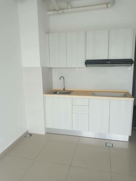 Service Residence for Rent at The Garden Residences - SJ CHAN - Kitchen - PropertyGuru.com.my