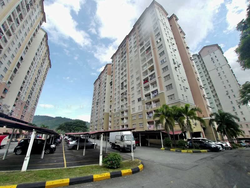 Apartment for Rent at Lakeview Apartments - Edmund CH Leow - Exterior - PropertyGuru.com.my