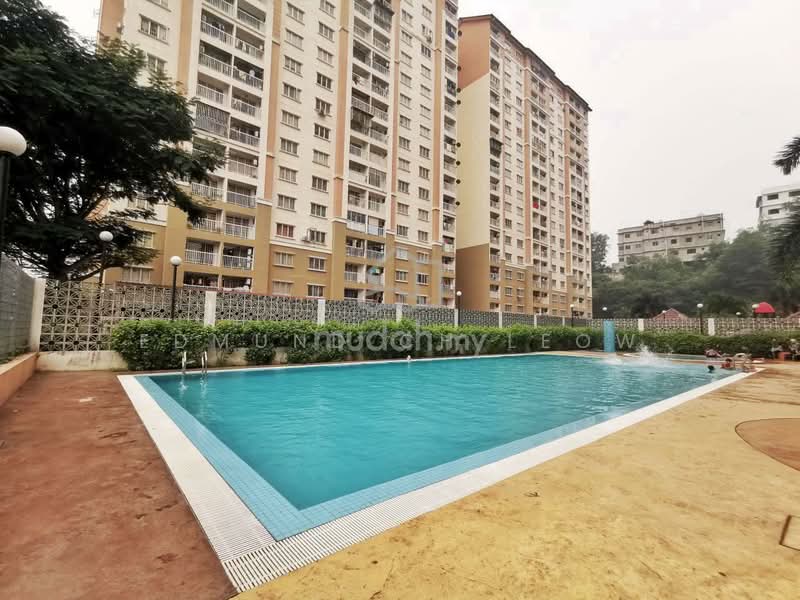 Apartment for Rent at Lakeview Apartments - Edmund CH Leow - Exterior - PropertyGuru.com.my