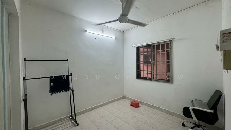 Apartment for Rent at Lakeview Apartments - Edmund CH Leow - Interior - PropertyGuru.com.my