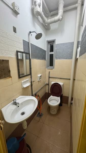 Apartment for Rent at Lakeview Apartments - Edmund CH Leow - Bathroom - PropertyGuru.com.my