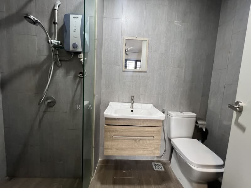 Service Residence for Sale at Geo Bukit Rimau - Rain Liau - Bathroom - PropertyGuru.com.my