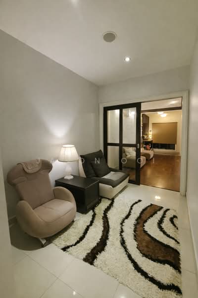 2-storey Terraced House for Sale in Putra Heights (Subang Jaya) - Jason Ooi - Living Room - PropertyGuru.com.my