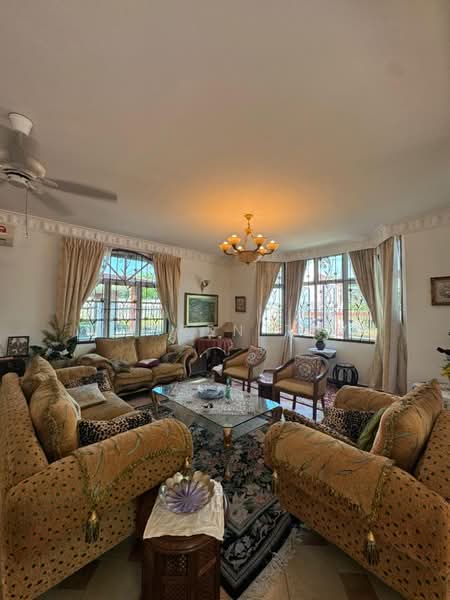 Bungalow for Rent in Johor Bahru (Johor) - Warren Tay - Living Room - PropertyGuru.com.my