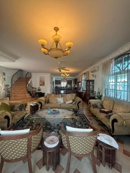 Bungalow for Rent in Johor Bahru (Johor) - Warren Tay - Living Room - PropertyGuru.com.my