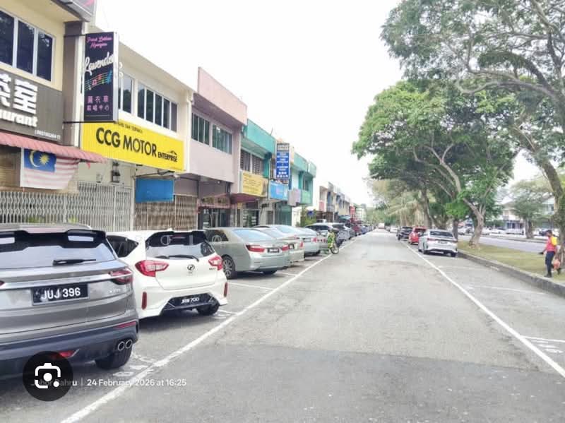 Taman Johor Jaya untuk Untuk Dijual - RM 1,050,000, Mac 2026 - Exterior - PropertyGuru.com.my