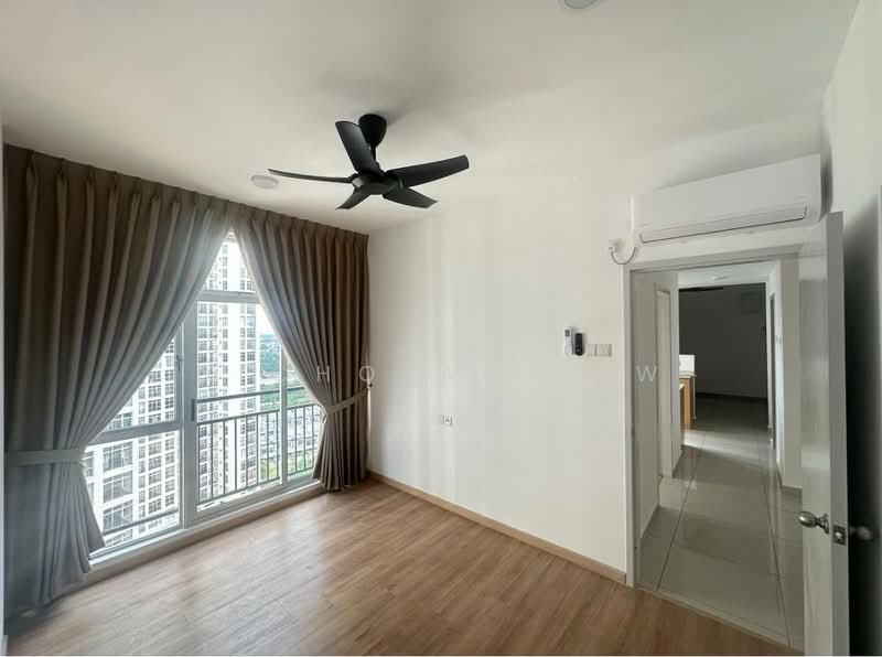 Midas @ Seri Alam untuk Untuk Disewa - RM 1,700 /bulan, Mac 2026 - Living Room - PropertyGuru.com.my