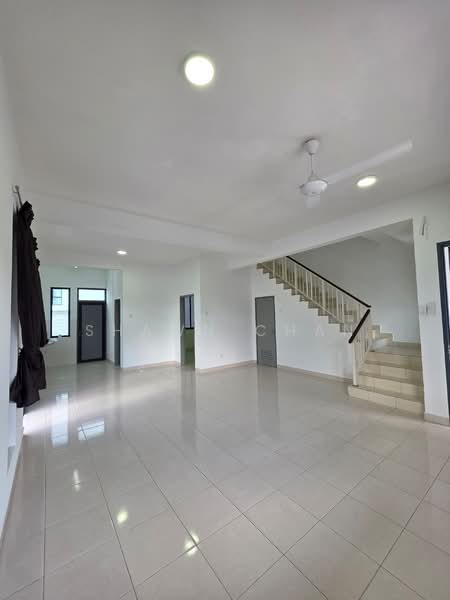 2-storey Terraced House for Rent in Johor Bahru (Johor) - Shawn Chan - Living Room - PropertyGuru.com.my