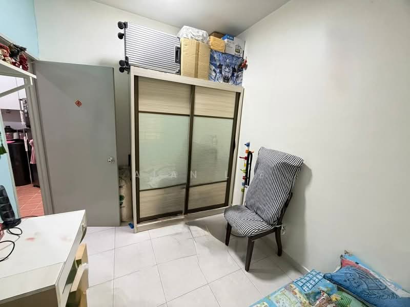 1-storey Terraced House for Sale in Tebrau (Johor) - Alan Lee - Bedroom - PropertyGuru.com.my