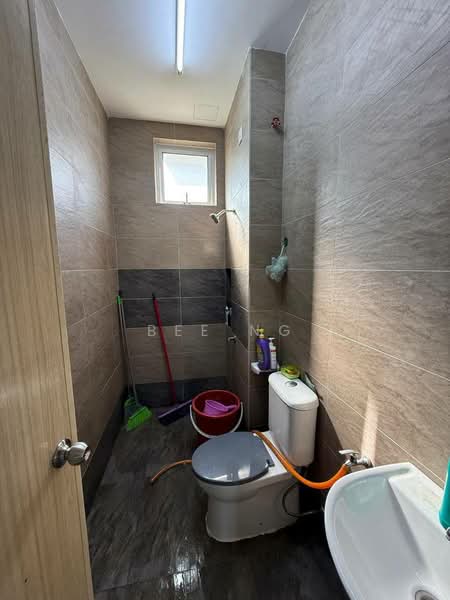2-storey Terraced House for Sale in Skudai (Johor) - Bee Ng - Bathroom - PropertyGuru.com.my
