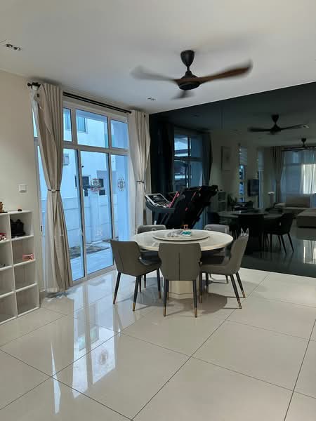 Cluster House for Sale in Ulu Tiram (Johor) - Larissa Sim - Living Room - PropertyGuru.com.my