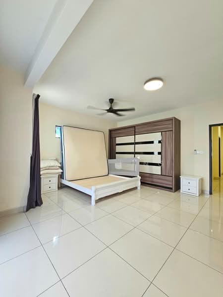 Glenmarie Johor Phase 1D-2A untuk Untuk Disewa - RM 4,500 /bulan, Mac 2026 - Bedroom - PropertyGuru.com.my