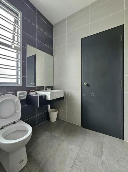 Glenmarie Johor Phase 1D-2A untuk Untuk Disewa - RM 4,500 /bulan, Mac 2026 - Bathroom - PropertyGuru.com.my