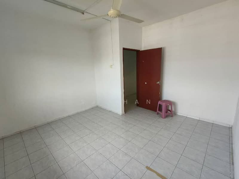 Apartment for Rent at Sri Awana Townhouse - SJ CHAN - Interior - PropertyGuru.com.my
