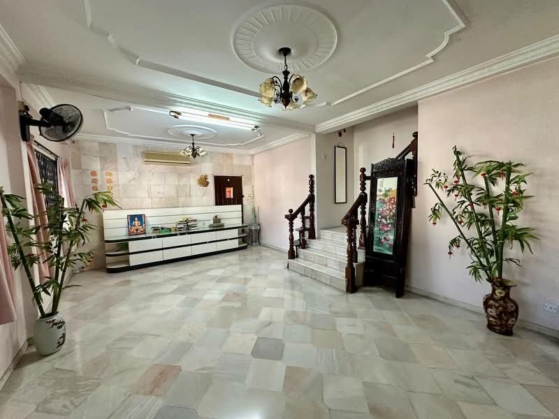 Bungalow for Sale in Taman Victoria (Ipoh) - Amie Chong - Living Room - PropertyGuru.com.my