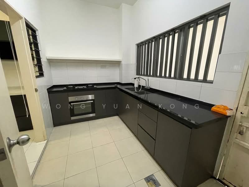 2-storey Terraced House for Sale in Seksyen U13 (Setia Alam) - Wong Yuan Kong - Kitchen - PropertyGuru.com.my