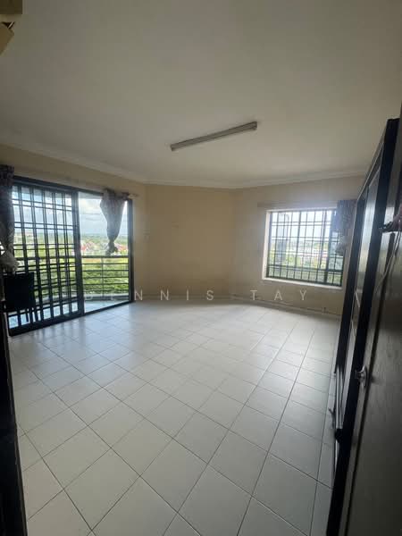 Apartment for Rent at Seri Mutiara Apartment - Dennis Tay - Living Room - PropertyGuru.com.my