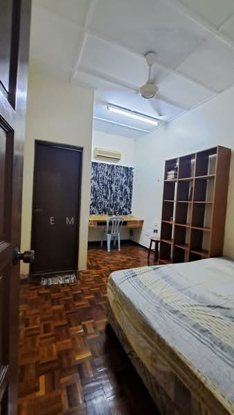 Bandar Sungai Long untuk Untuk Dijual - RM 600,000, Mac 2026 - Bedroom - PropertyGuru.com.my