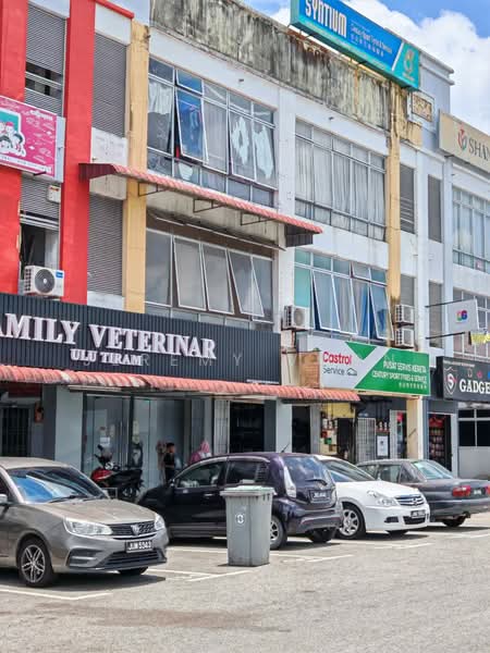 Shop for Sale in Taman Bukit Tiram (Ulu Tiram) - Jeremy Voon - Exterior - PropertyGuru.com.my