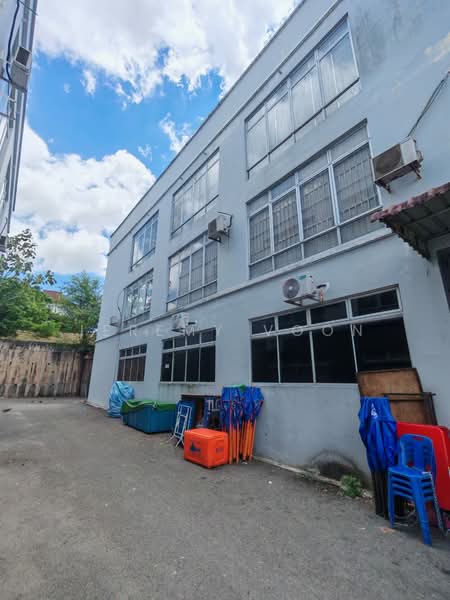 Shop for Sale in Taman Bukit Tiram (Ulu Tiram) - Jeremy Voon - Exterior - PropertyGuru.com.my