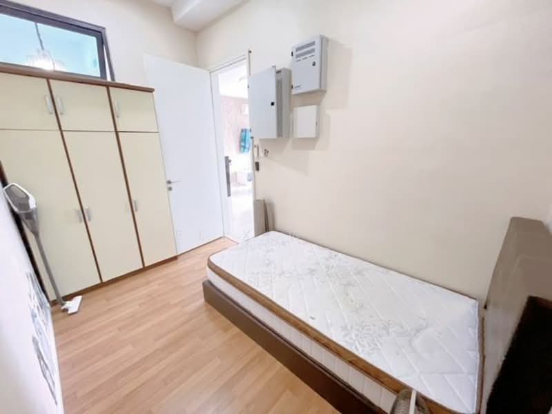 LaCosta @ Sunway South Quay untuk Untuk Disewa - RM 4,400 /bulan, Mac 2026 - Bedroom - PropertyGuru.com.my