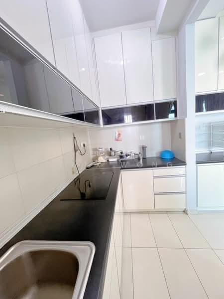 LaCosta @ Sunway South Quay untuk Untuk Disewa - RM 4,400 /bulan, Mac 2026 - Kitchen - PropertyGuru.com.my