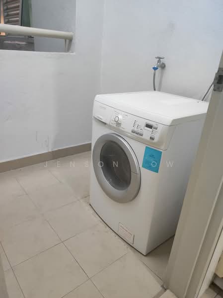 Service Residence for Sale at V Residence 3 @ Sunway Velocity - Jenson Low - Interior - PropertyGuru.com.my