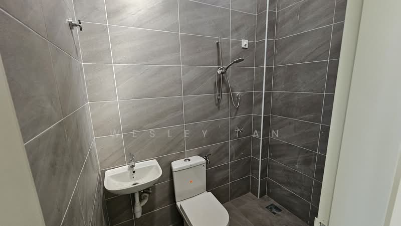 2-storey Terraced House for Sale in Taman Cheng Indah (Cheng) - Wesley Tan - Bathroom - PropertyGuru.com.my