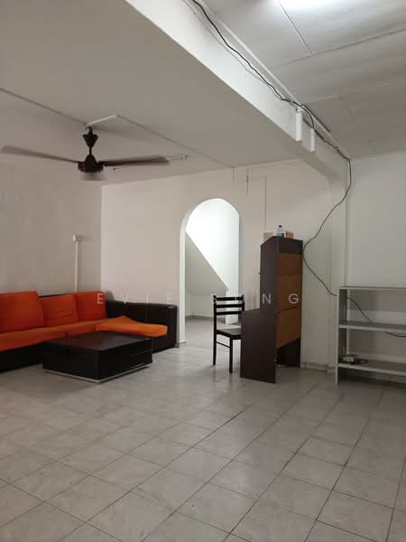 Cluster House for Sale in Taman Johor Jaya (Johor Bahru) - Evie Song - Living Room - PropertyGuru.com.my