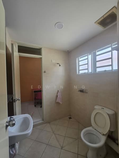 Terraced House for Rent in Taman Seri Impian (Bukit Mertajam) - Edwin Ng - Bathroom - PropertyGuru.com.my